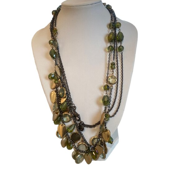 Vera Wang Green tone multistrand necklace glass gold tone briolette - Picture 4 of 9